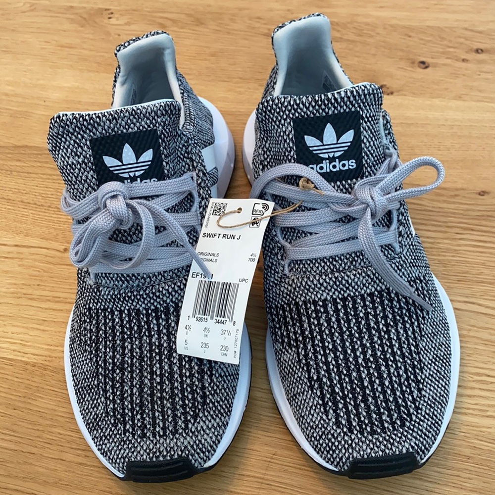 Youth Adidas Swift Run shoes